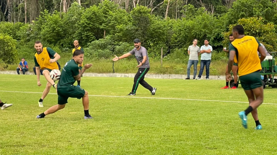 Manaus reforça clube para a Série D