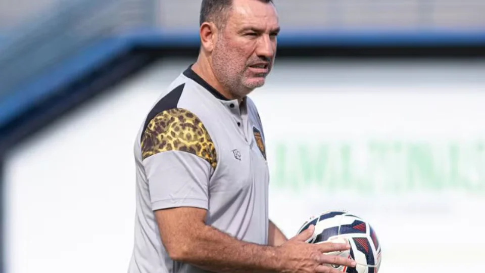 Ex-técnico do Amazonas FC, Guilherme Alves é anunciado pelo Noroeste para nova temporada