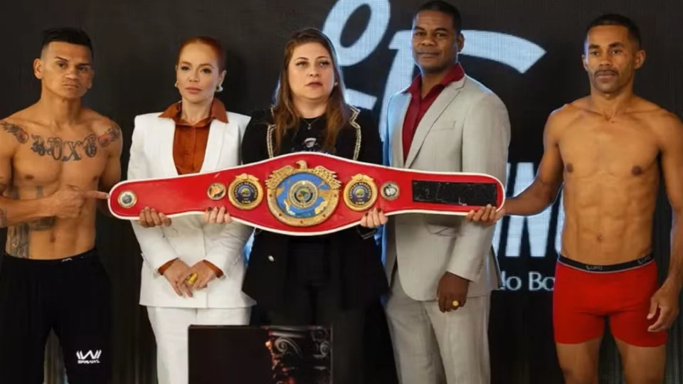 Outboxing Fight Night 2 Promete Noite Épica de Boxe com Três Disputas de Título em Rio Claro