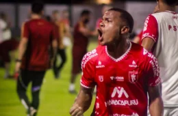 Chuva, raça e emoção marcam empate entre Princesa e Amazonas no Amazonense