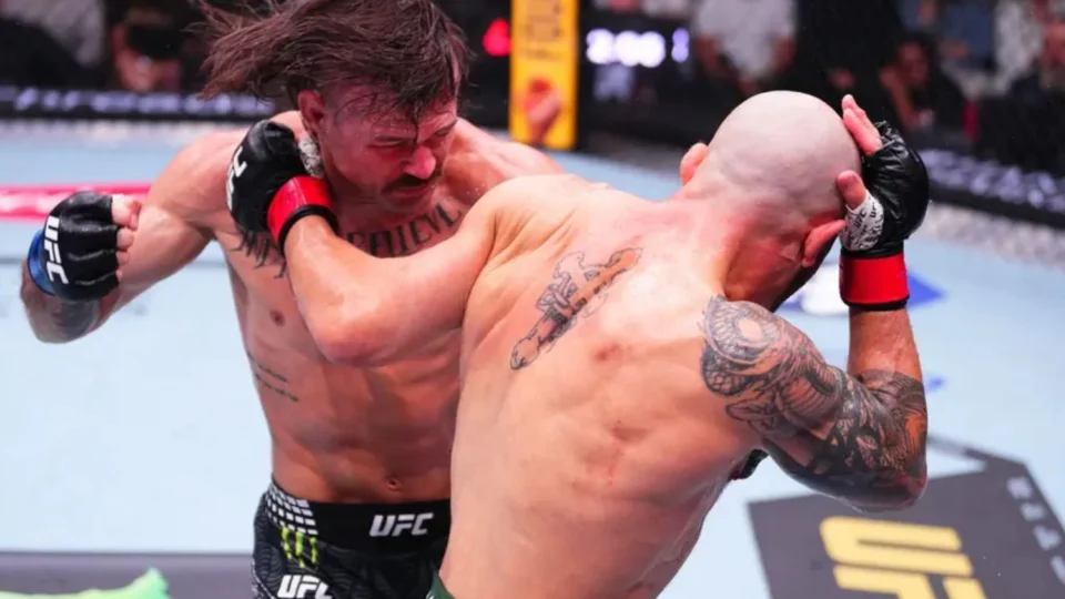 Alexander Volkanovski vence Diego Lopes no UFC