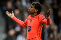 Barcelona empata com Newcastle nos acréscimos pela UEFA Champions League