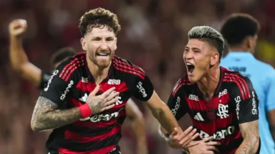 Flamengo vence Fluminense na final do Carioca.