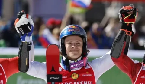 Lucas Pinheiro vence etapa de Copa do Mundo de esqui alpino