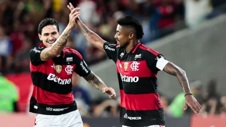 Bruno Henrique brilha, Flamengo vence o Cusco e mira melhor campanha da Libertadores