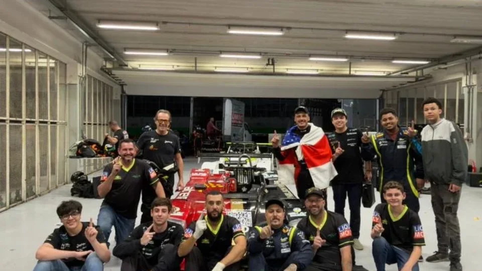 100% de aproveitamento: Just Motors Racing supera acidente em Interlagos, vence categoria e mantém liderança do Road to 1000 Milhas 2026