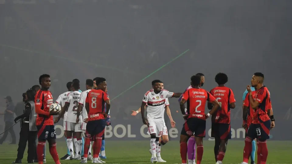 Flamengo deve ganhar os três pontos após jogo cancelado na Libertadores