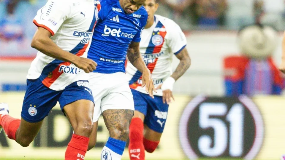 Cruzeiro reage, vira sobre o Bahia e vence fora de casa pelo Brasileirão