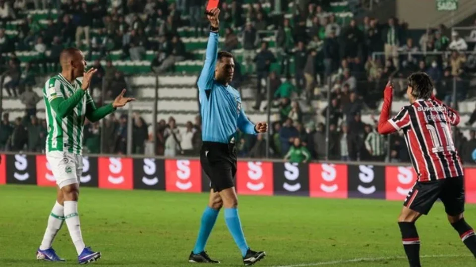 Juventude vira sobre o São Paulo no Alfredo Jaconi e elimina o Tricolor da Copa do Brasil