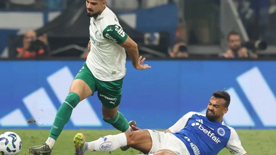 Palmeiras empata com o Cruzeiro e tropeça pela terceira rodada seguida