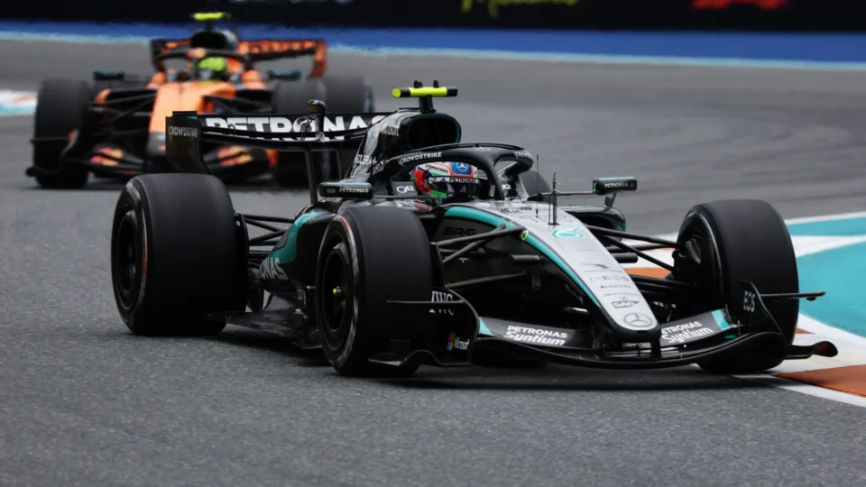 Antonelli vence GP do Canadá após quebra de Russell e amplia vantagem na Fórmula 1