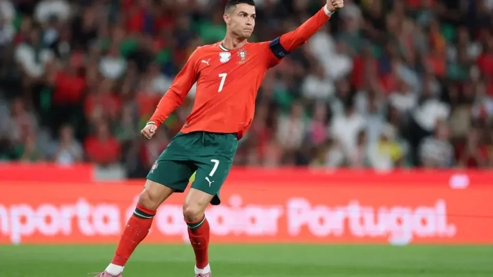 Cristiano Ronaldo vai para a quinta Copa do Mundo e lidera convocação de Portugal