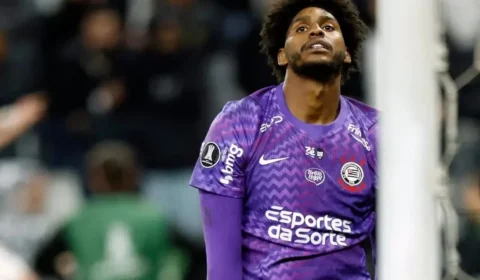 Corinthians perde para o Platense em casa e sofre primeira derrota na Libertadores