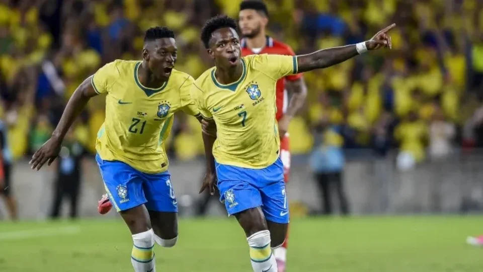 Brasil goleia Panamá em despedida do país antes da Copa do Mundo