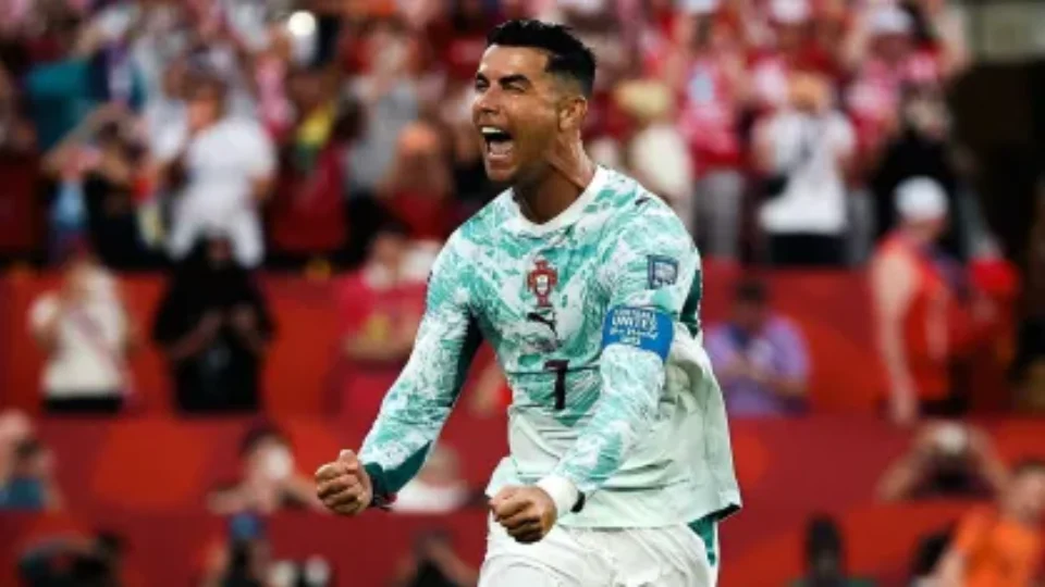 Portugal busca virada nos acréscimos, elimina a Croácia e encara a Espanha nas oitavas