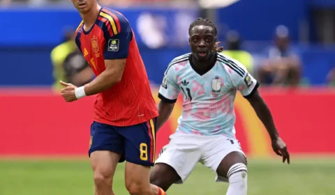 Espanha vence a Bélgica no fim e volta à semifinal da Copa após 16 anos