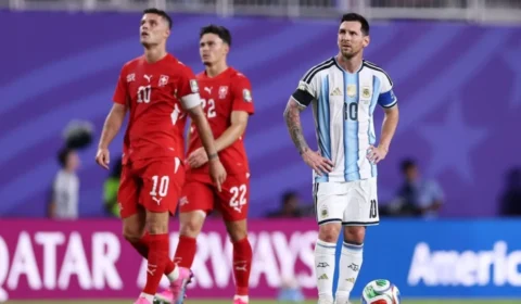 Argentina supera a Suíça na prorrogação e encara a Inglaterra por vaga na final